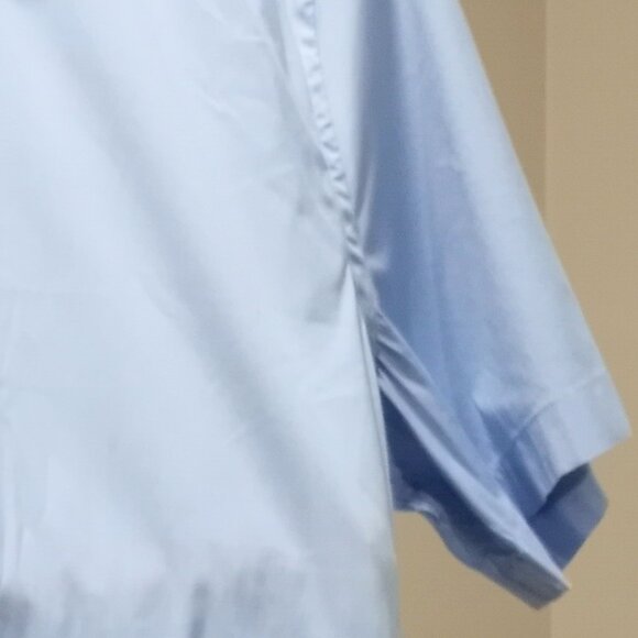 H&M PREMIUM COTTON LIGHT BLUE SHORT SLEEVE DRESS SHIRT SIZE XL - Picture 5 of 5